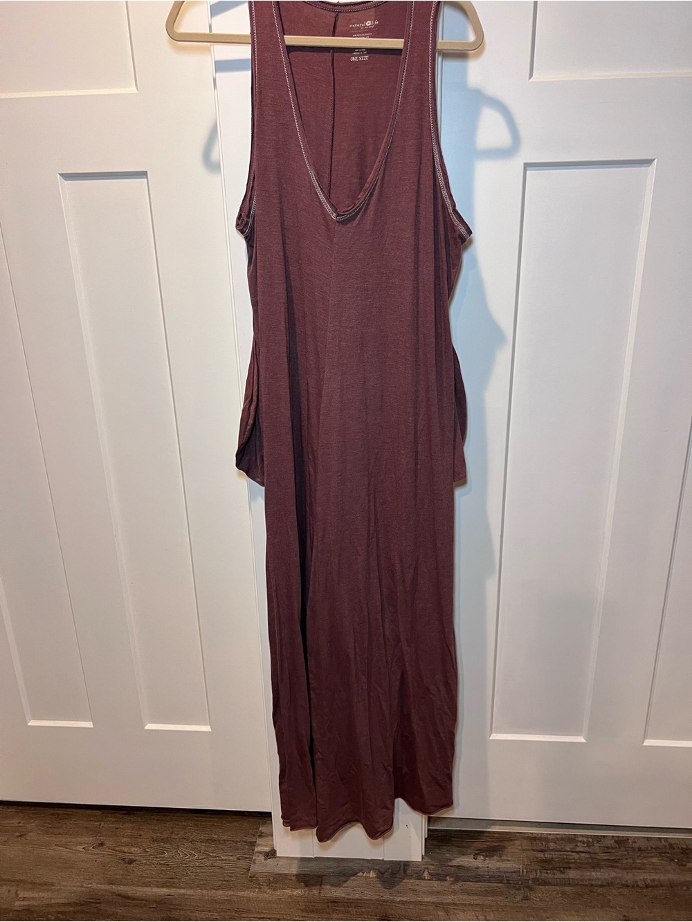 Natural Life Sleeveless Romper in Burgundy